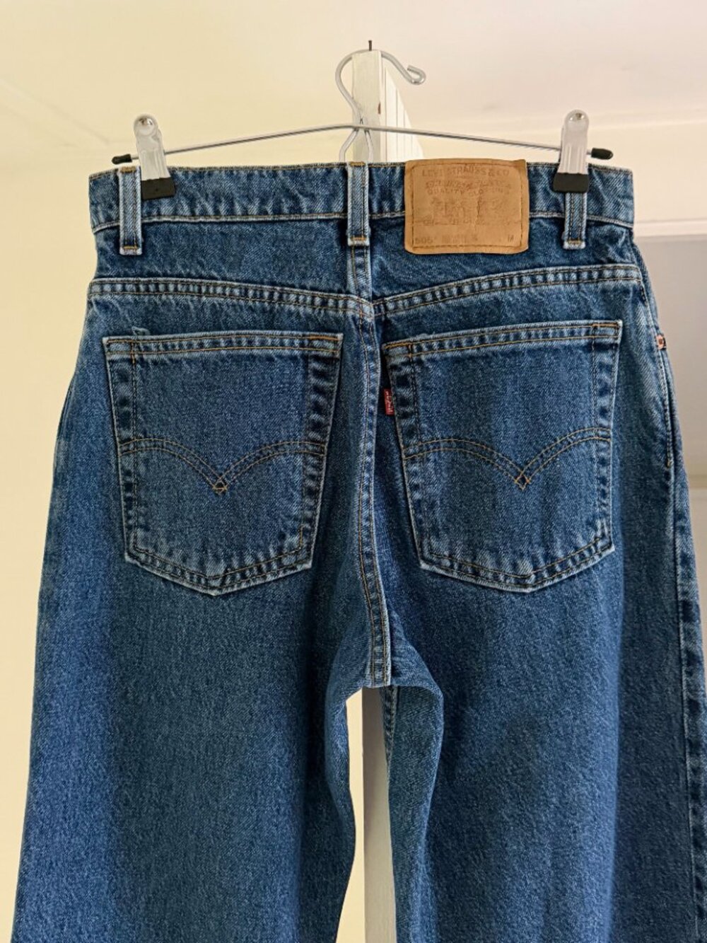 Levi's 505 Vintage '95 Regular Fit Straight Leg Jeans Size 9 MED - Picture 7 of 11